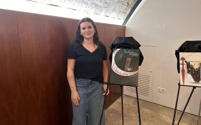 ENTREVISTA A INÉS LÓPEZ BALSALOBRE, TERCER PREMIO DEL PRIMER CONCURSO DE CARTELES FIESTAS DEL ESCUDO “LA INVASIÓN” 2023